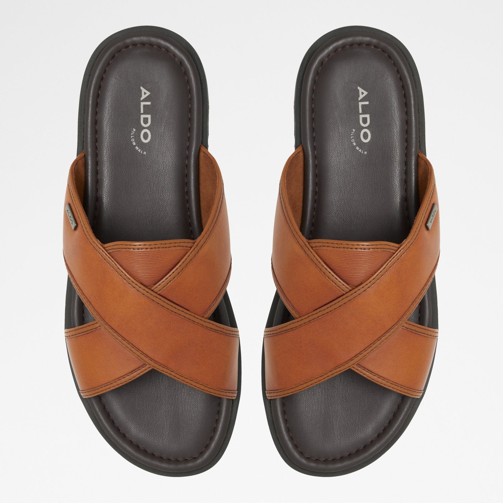 Olino / Flat Sandals