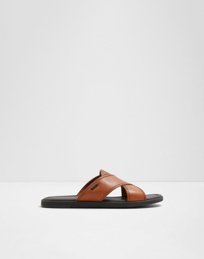 Olino / Flat Sandals