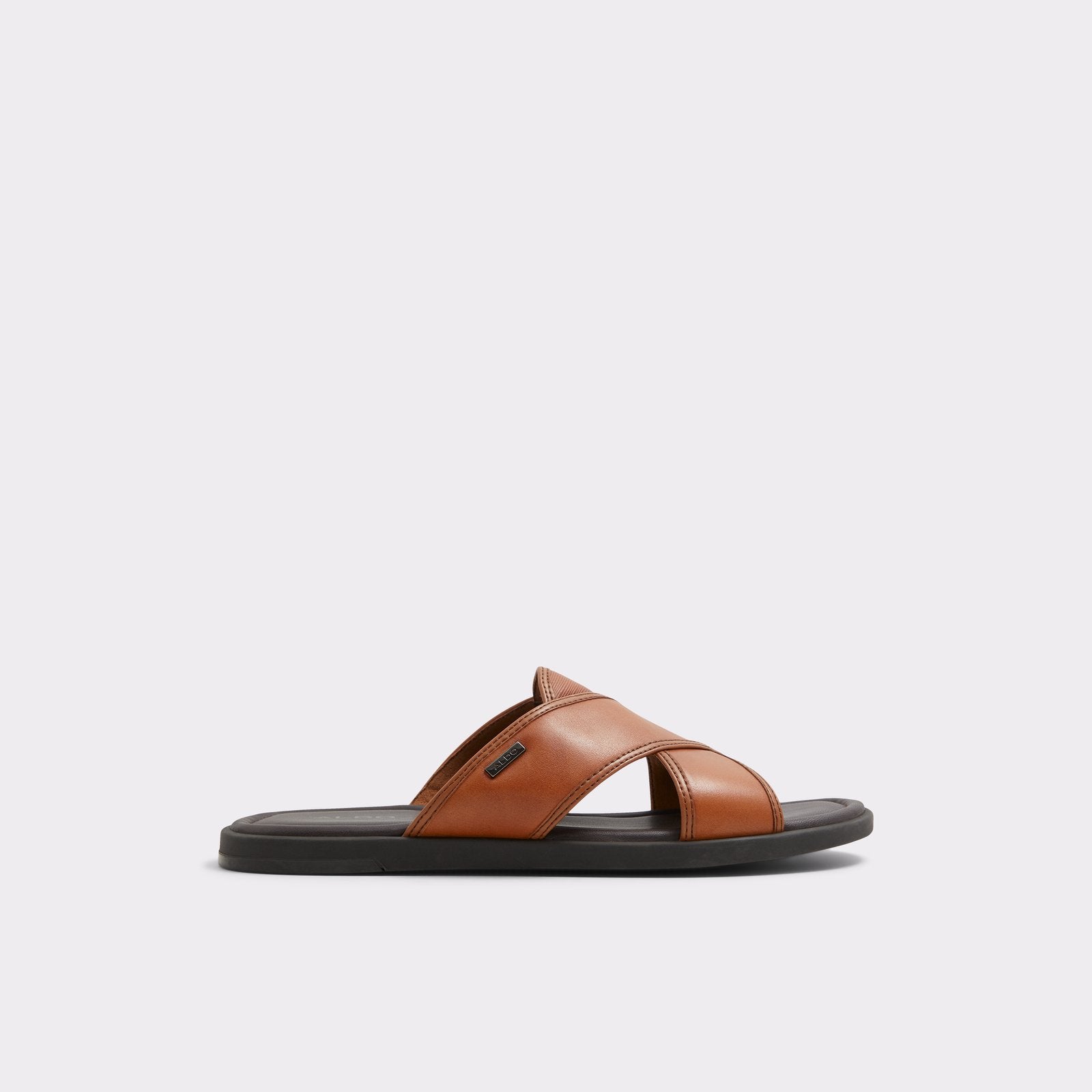 Olino / Flat Sandals