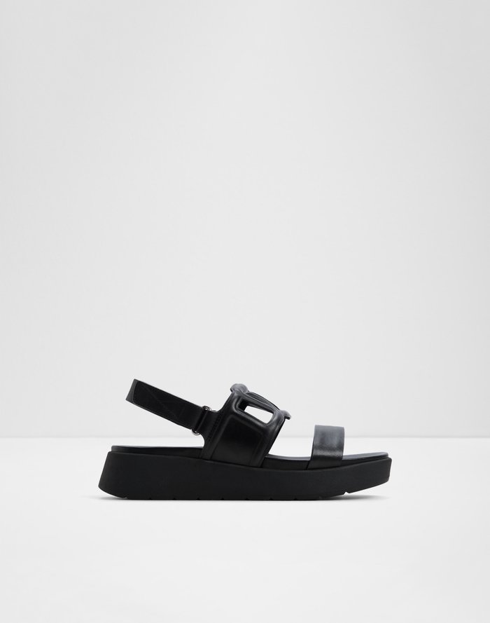 Onuvia / Flat Sandals