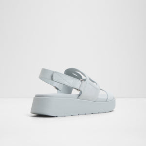 Onuvia / Flat Sandals
