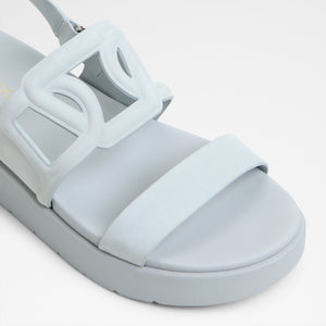 Onuvia / Flat Sandals