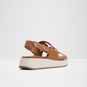 Onuvia / Flat Sandals