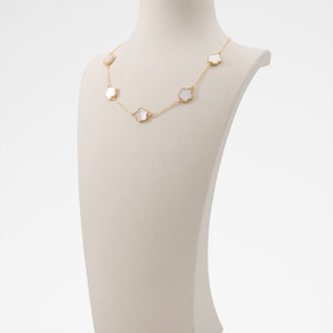 Opaline / قلادات