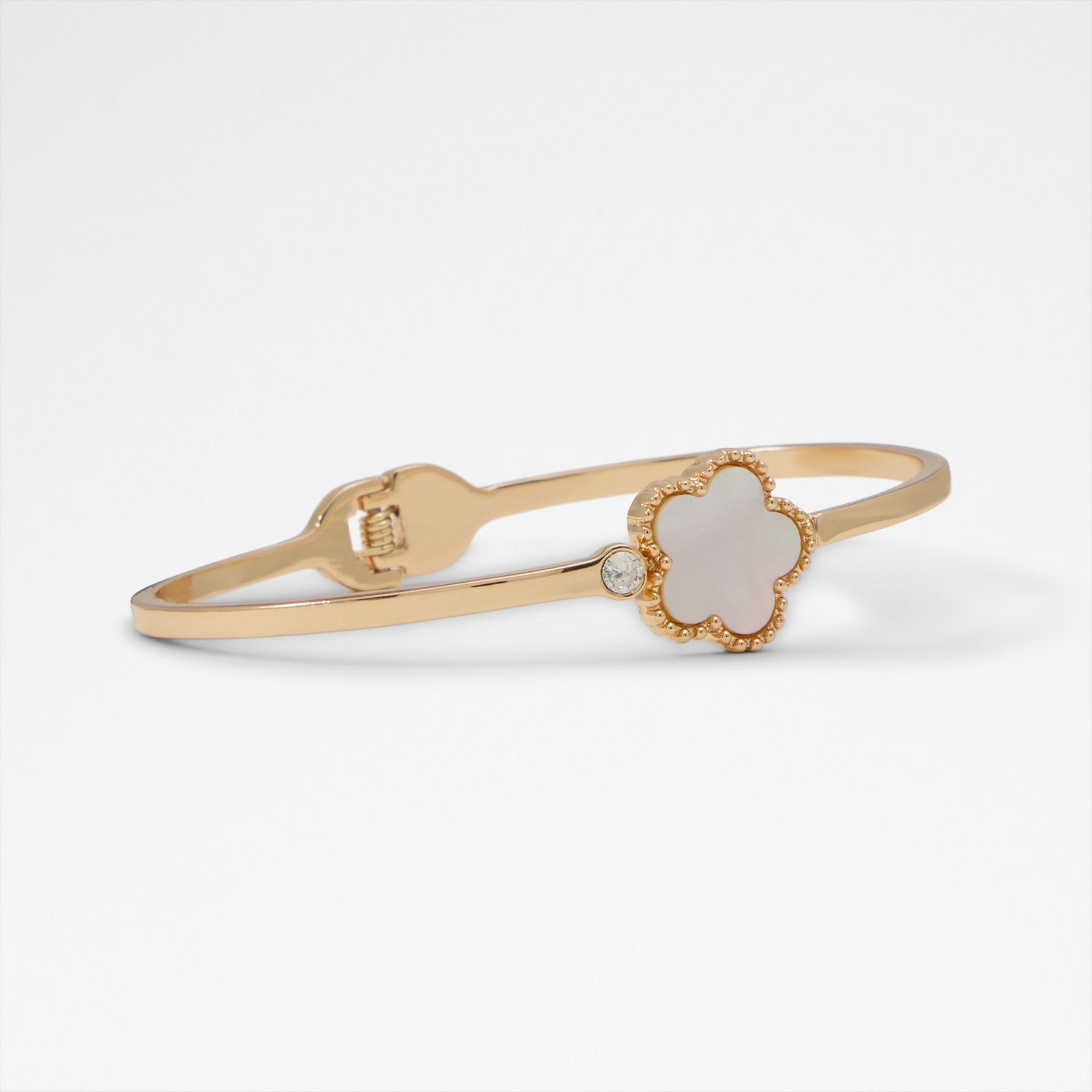 Opalya / Bracelets
