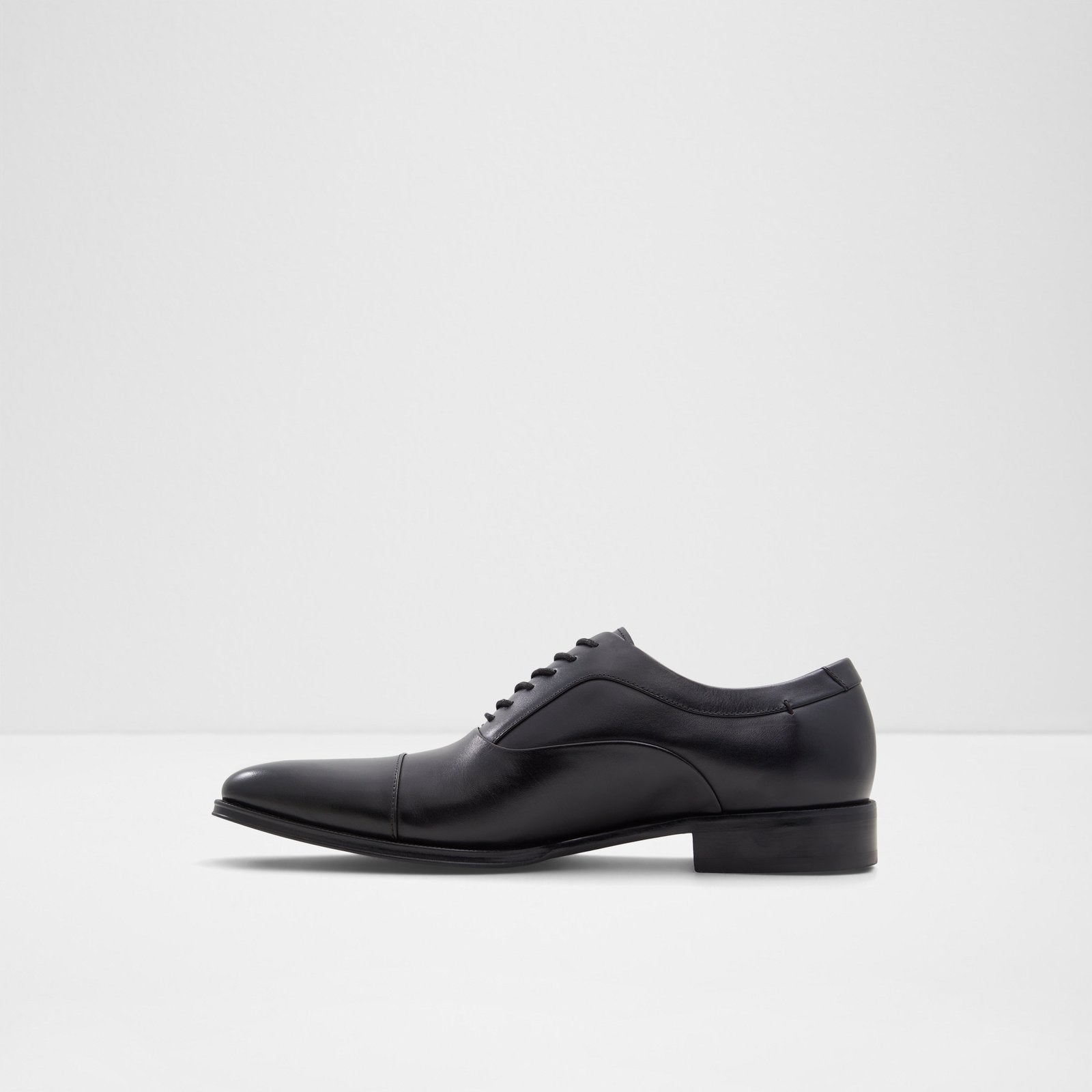 Osborne / Lace Ups