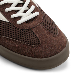 Pamona / Sneakers