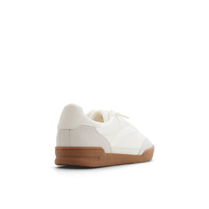 Pamona / Sneakers