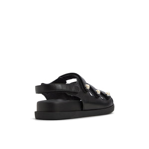 Pearlle  /  Flat Sandals