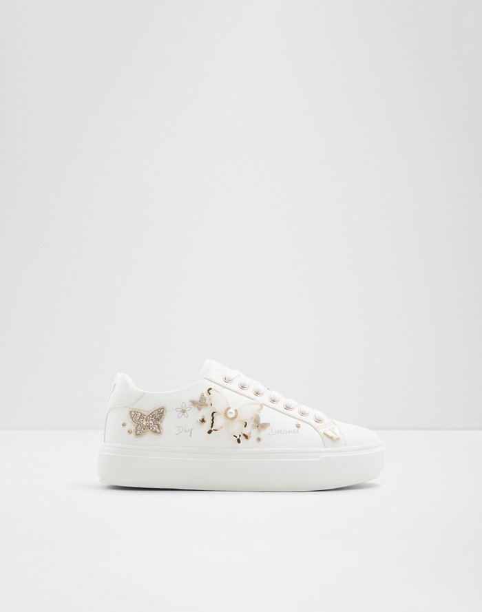 Pearlwing / Sneakers