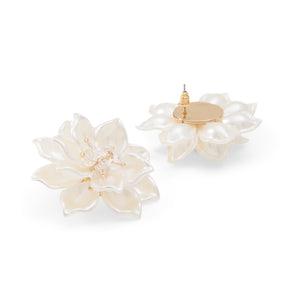 Petalpearl / Statement Earrings