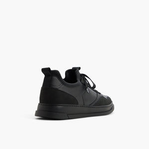 Petronas \ Sneakers