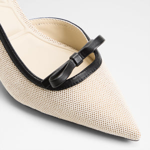 Philipa / Heeled Shoes