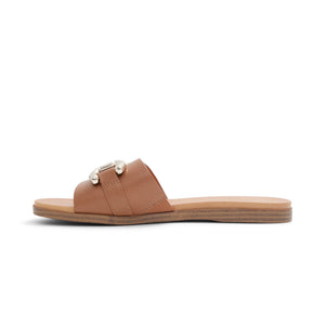 Phoeniix / Flat Sandals