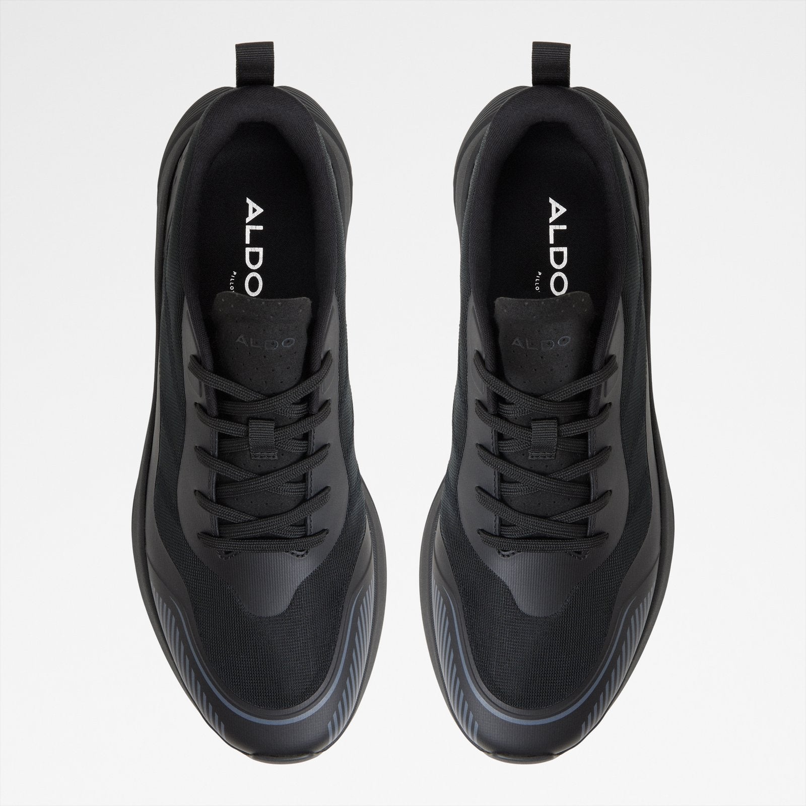 Pillowsnkr-M / Sneakers