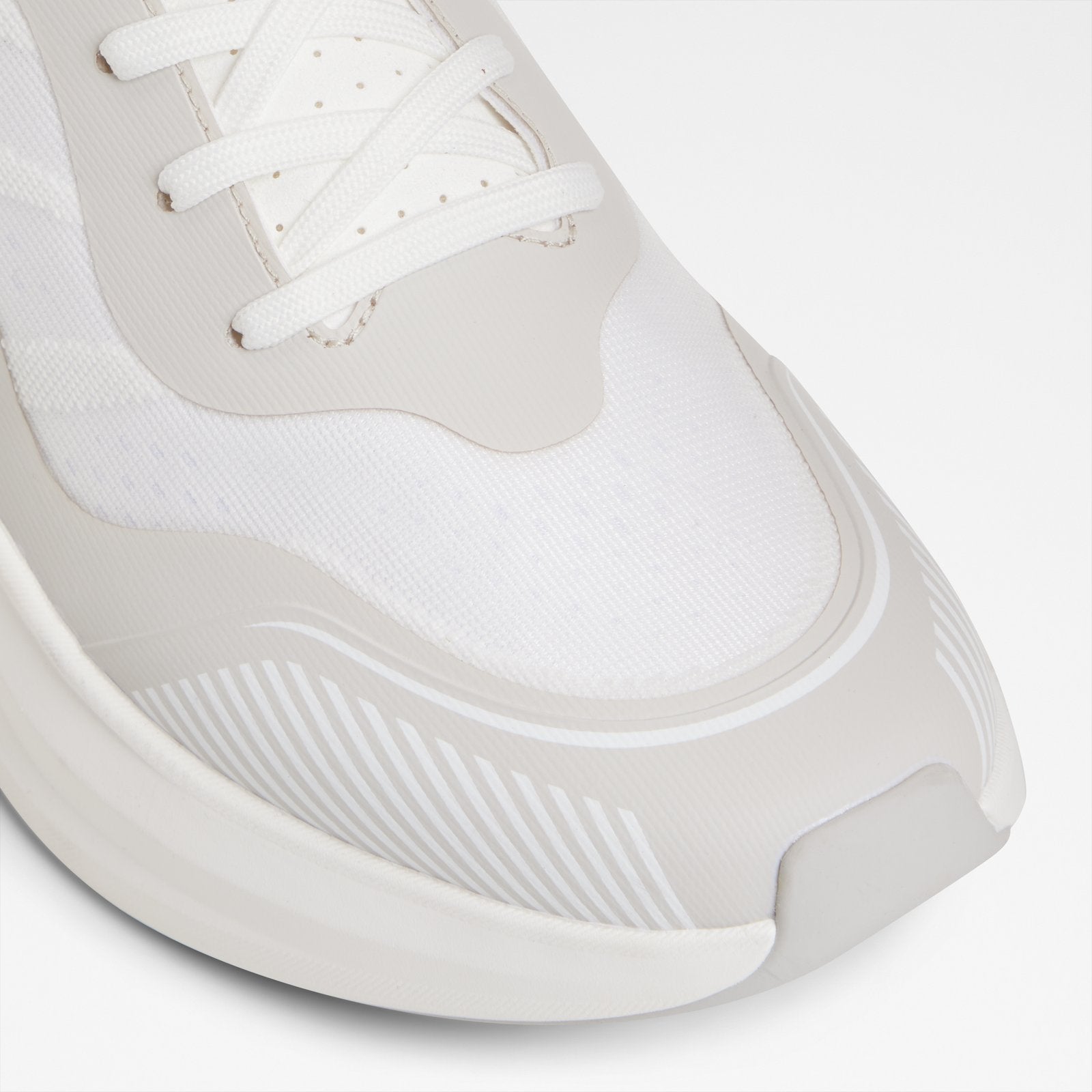 Pillowsnkr-M / Sneakers