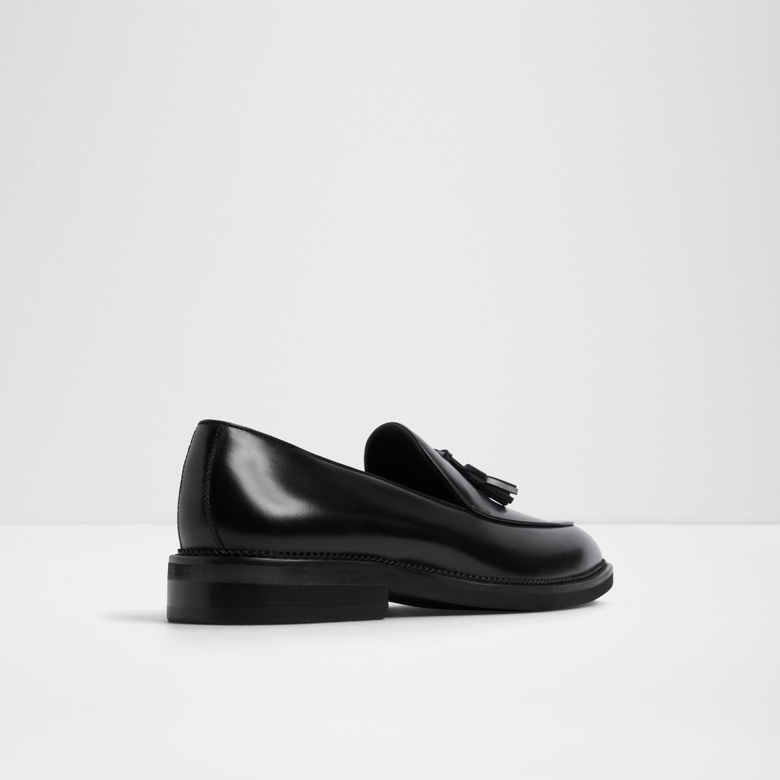 Portos / Loafers