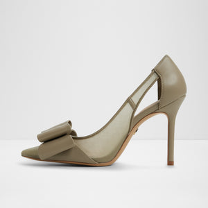 Prestigious / Heeled Shoes