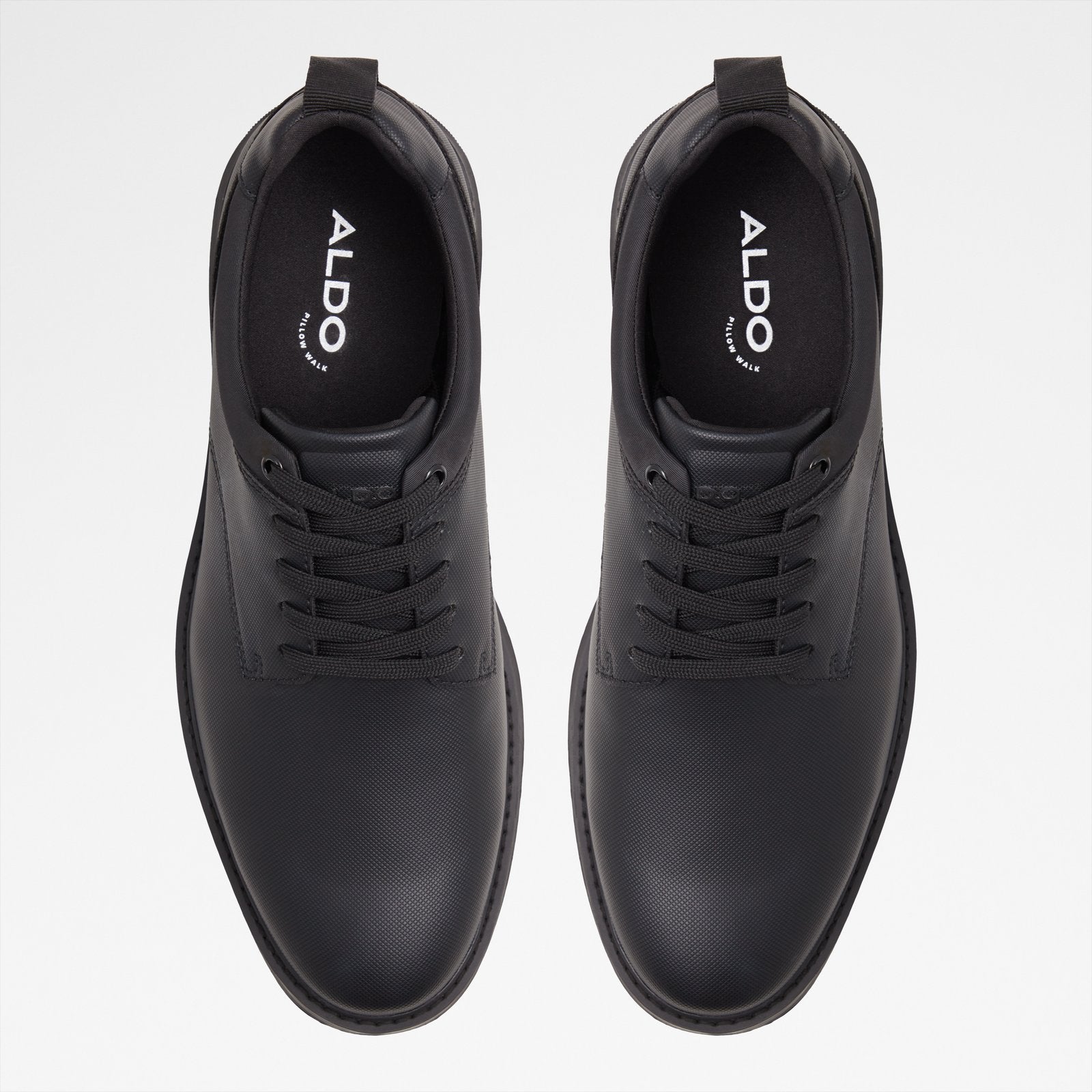 Preth / Lace Ups