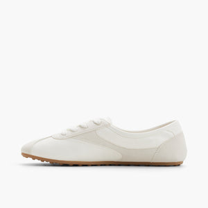 Sofiya / Sneakers