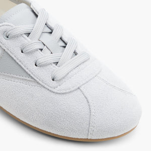 Sofiya / Sneakers