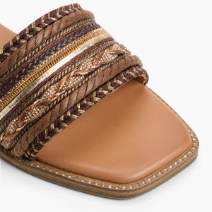 Indiya / Flat Sandals