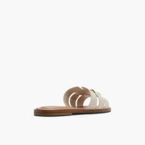 Serinna / Flat Sandals