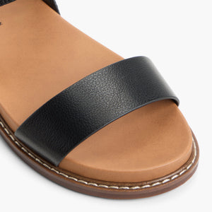 Avaria / Flat Sandals