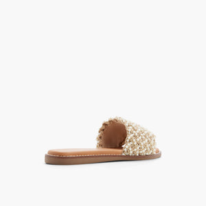 Zalani / Flat Sandals