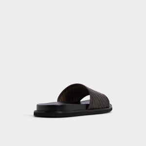 Fonti / Flat Sandals