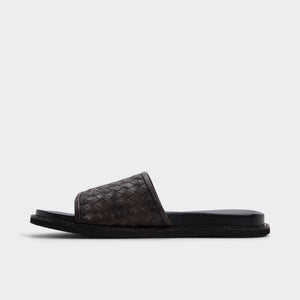 Fonti / Flat Sandals