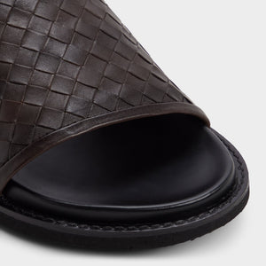 Fonti / Flat Sandals