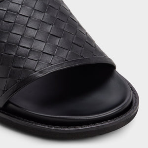 Fonti / Flat Sandals
