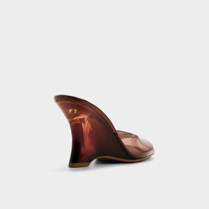 Lumina / Wedge Sandals
