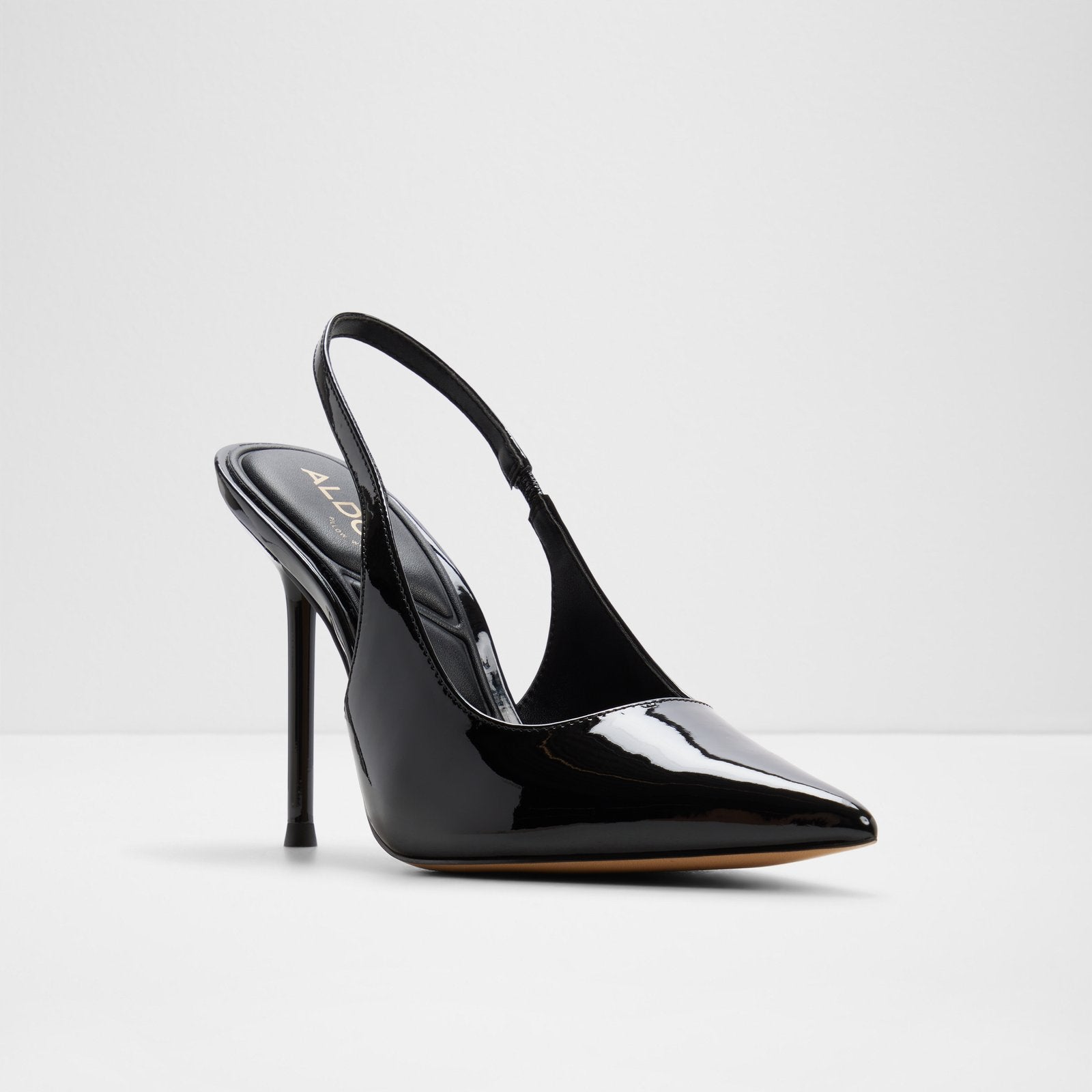 Puckerup / Heeled Shoes
