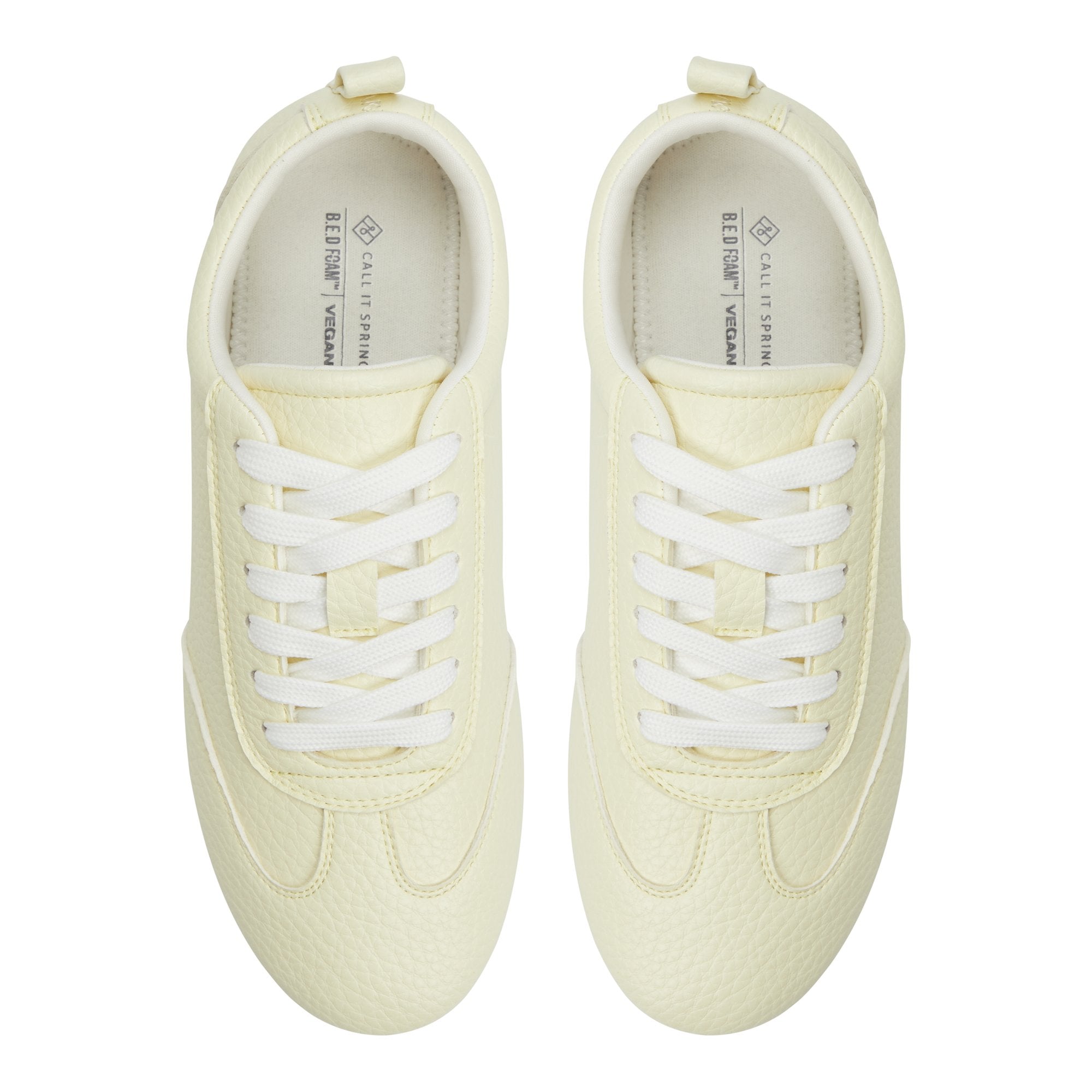 Quincie  /  Sneakers