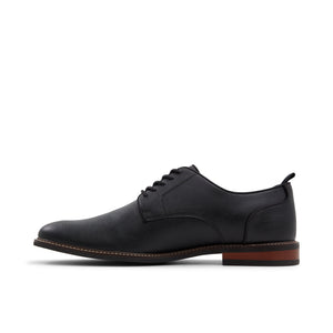 Black Rampart Men Footwear