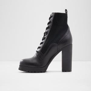 Rebellious / Ankle Boots