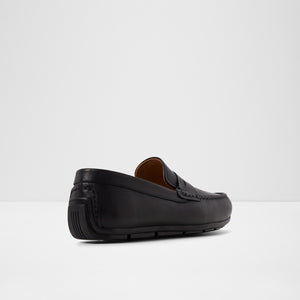 Remus / Loafers
