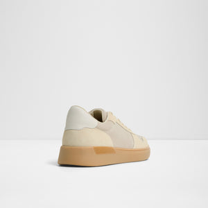 Retrosneaker / Sneakers
