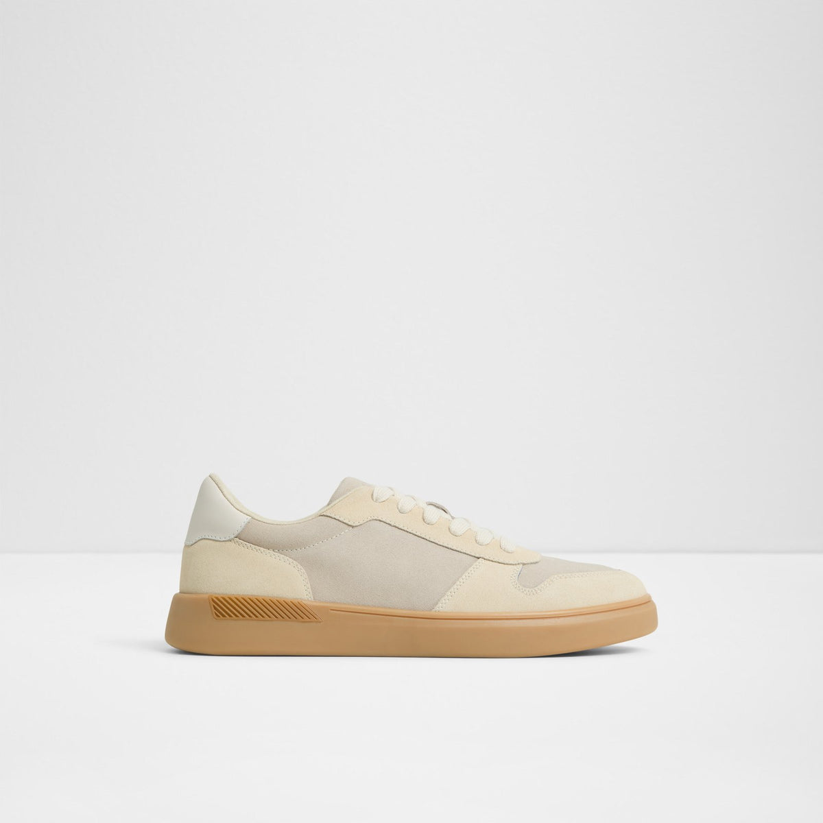 Retrosneaker / Sneakers