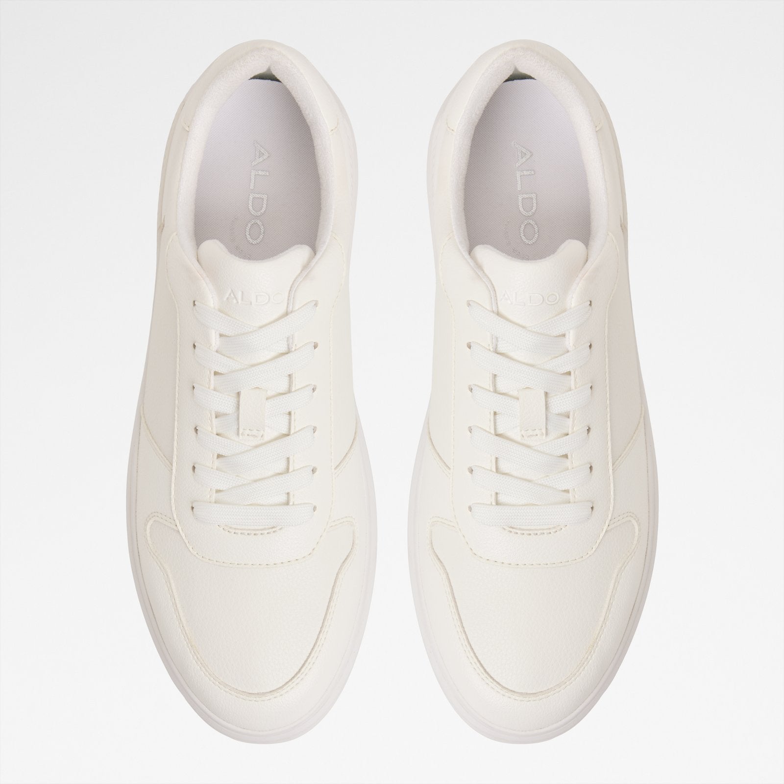 Retrosneaker / Sneakers