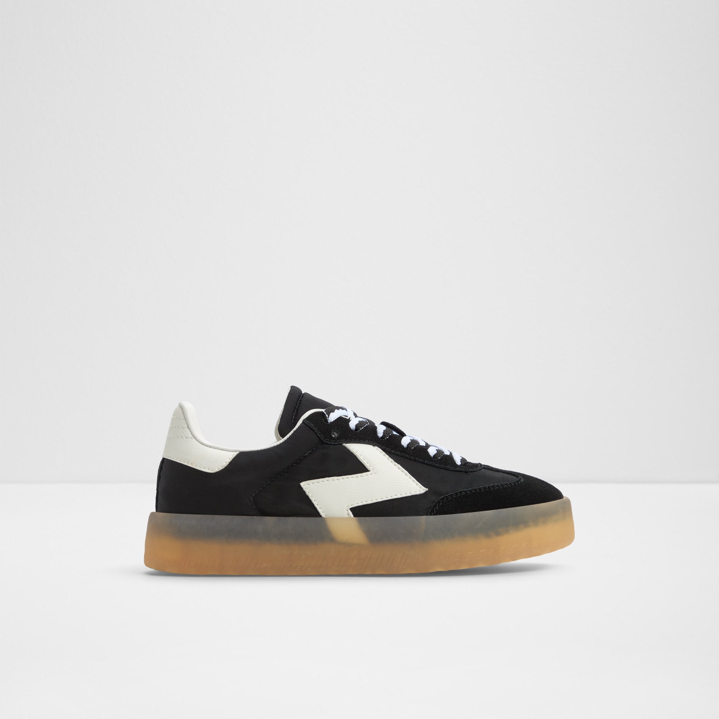 Retrostep / Sneakers