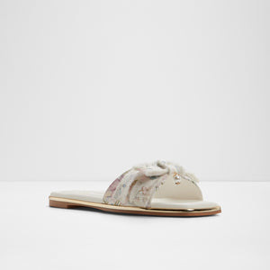Rhuli / Flat Sandals