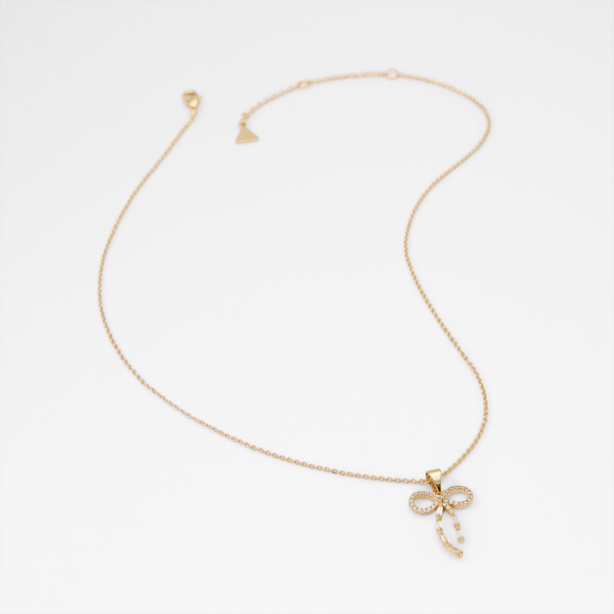 Ribbona / قلادات