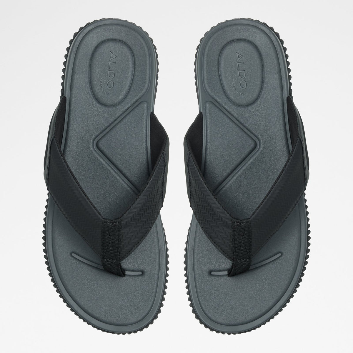 Riptide / Flat Sandals