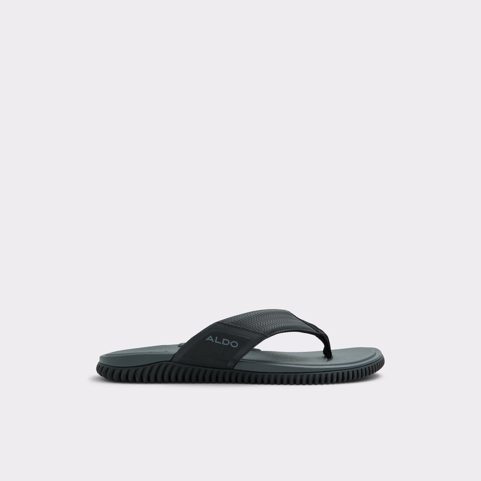 Riptide / Flat Sandals