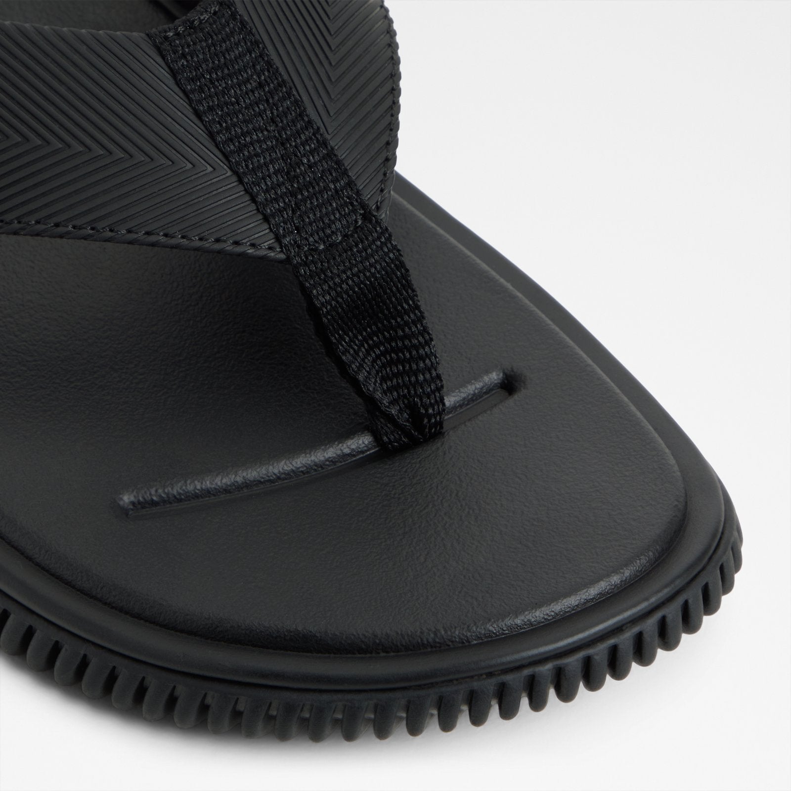 Riptide / Flat Sandals