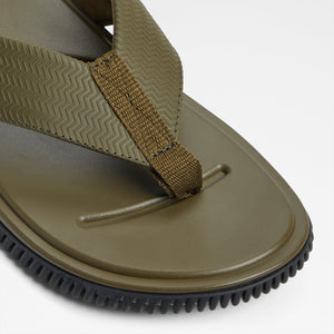 Riptide / Flat Sandals