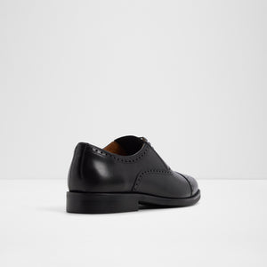 Robertson / Lace Ups